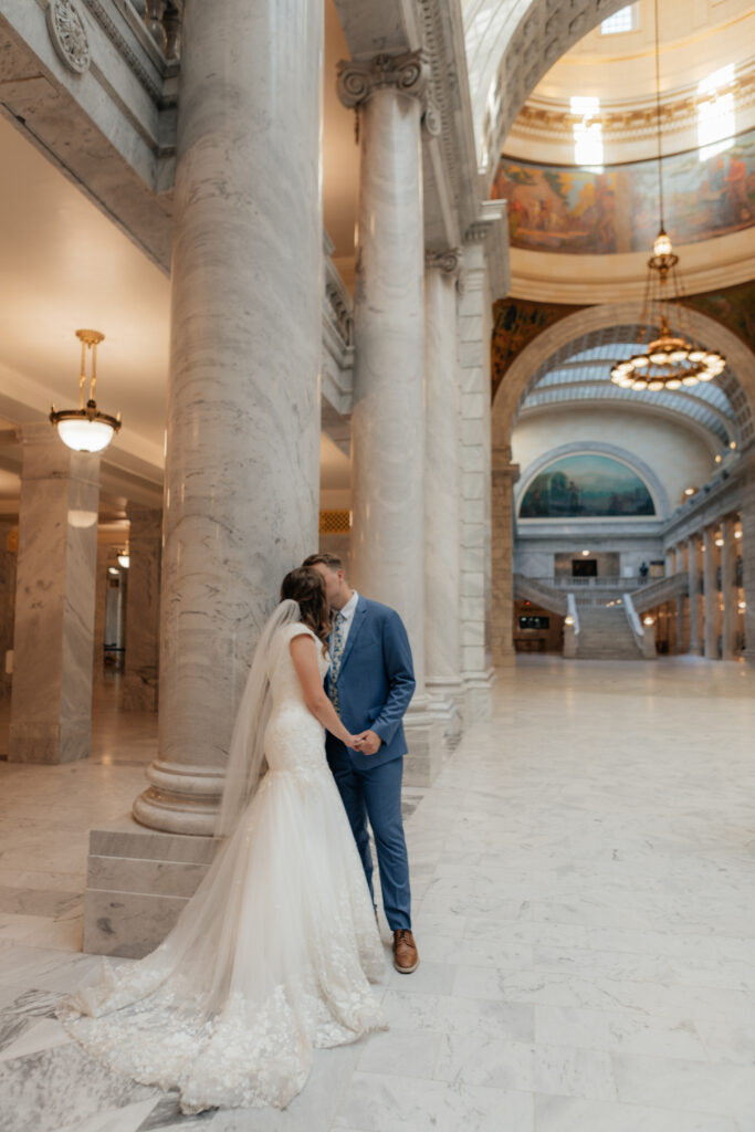 Utah State Capital Photoshoot- Utah State Capital Wedding Photos- Utah wedding photographer 