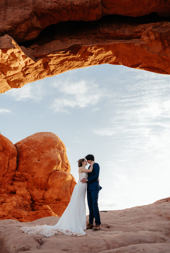 Archway Inn, Moab Utah Wedding. Moab Wedding, Arches National Park Wedding, Arches Elopement, Moab wedding Photographer