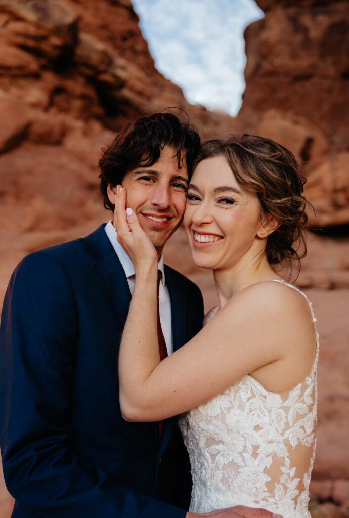 Archway Inn, Moab Utah Wedding. Moab Wedding, Arches National Park Wedding, Arches Elopement, Moab wedding Photographer