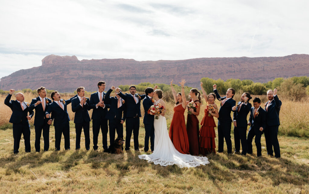 Archway Inn, Moab Utah Wedding. Moab Wedding, Arches National Park Wedding, Arches Elopement, Moab wedding Photographer