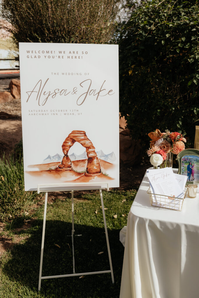 Archway Inn, Moab Utah Wedding. Moab Wedding, Arches National Park Wedding, Arches Elopement, Moab wedding Photographer