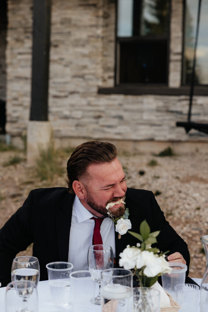 Brian Head Wedding, Brian Head cabin wedding, Utah cabin Wedding, Cabin wedding photographer 