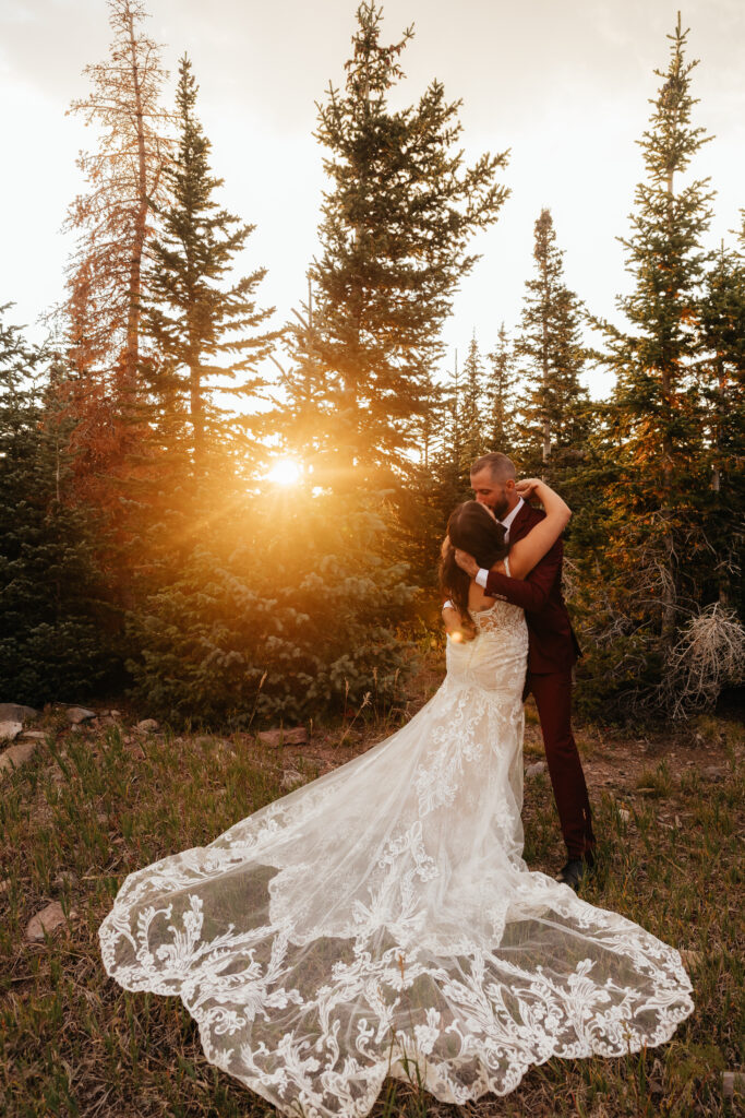 Brian Head Wedding, Brian Head cabin wedding, Utah cabin Wedding, Cabin wedding photographer 