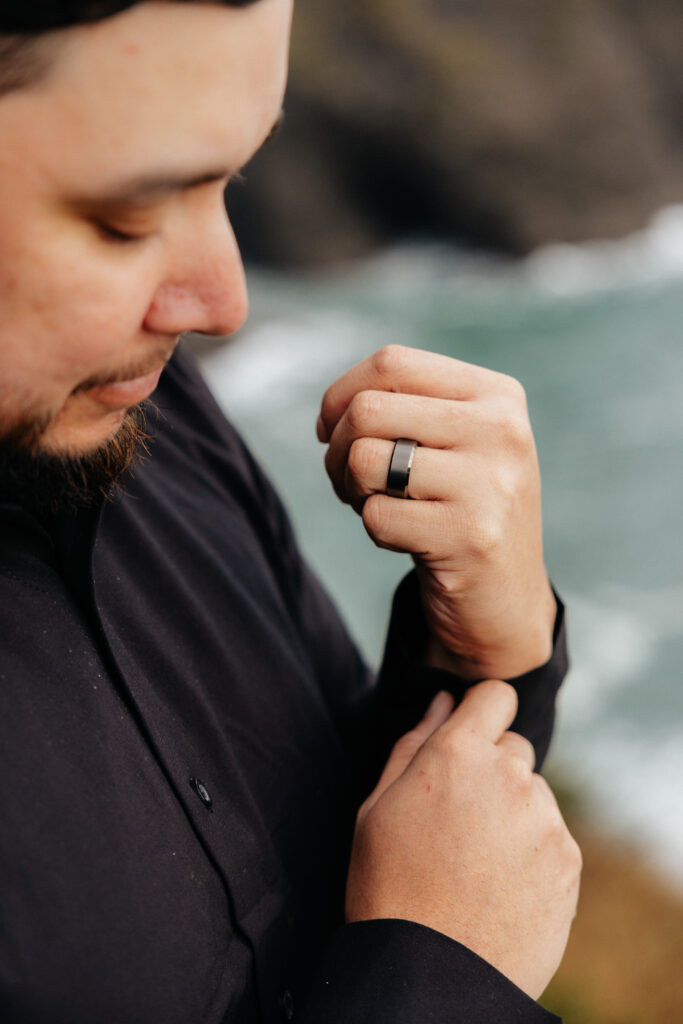 brooking elopement, oregon coast elopement, natural bridges elopement, secret beach elopement, Oregon Elopement photographer