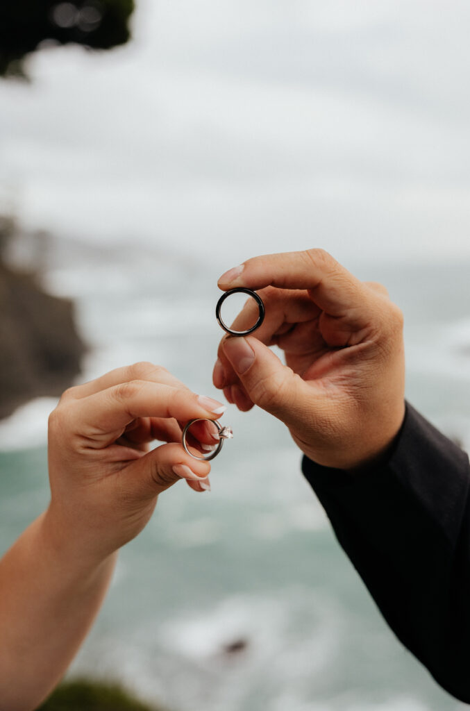 brooking elopement, oregon coast elopement, natural bridges elopement, secret beach elopement, Oregon Elopement photographer